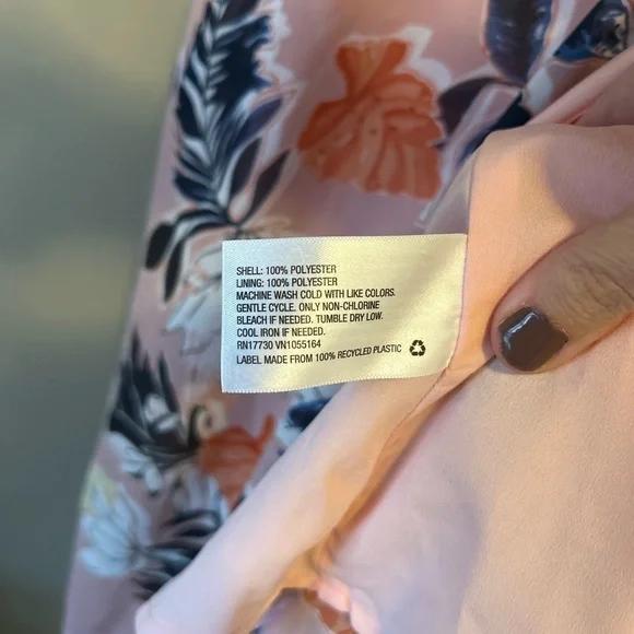 A New Day Women’s Pink Floral Faux Wrap Knee Length Dress size Medium - Picture 4 of 6